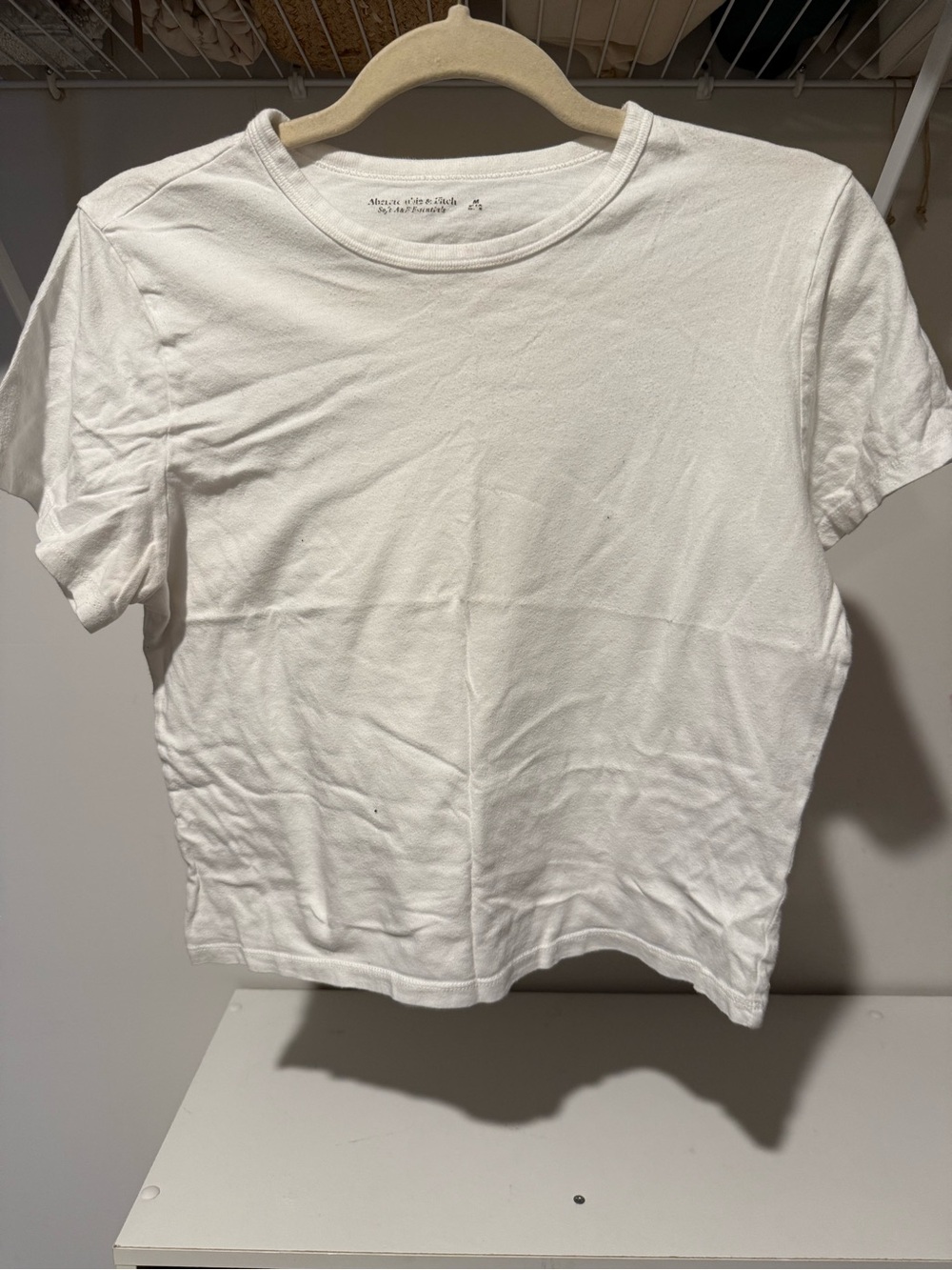 Abercrombie & Fitch White Short Sleeve Tee